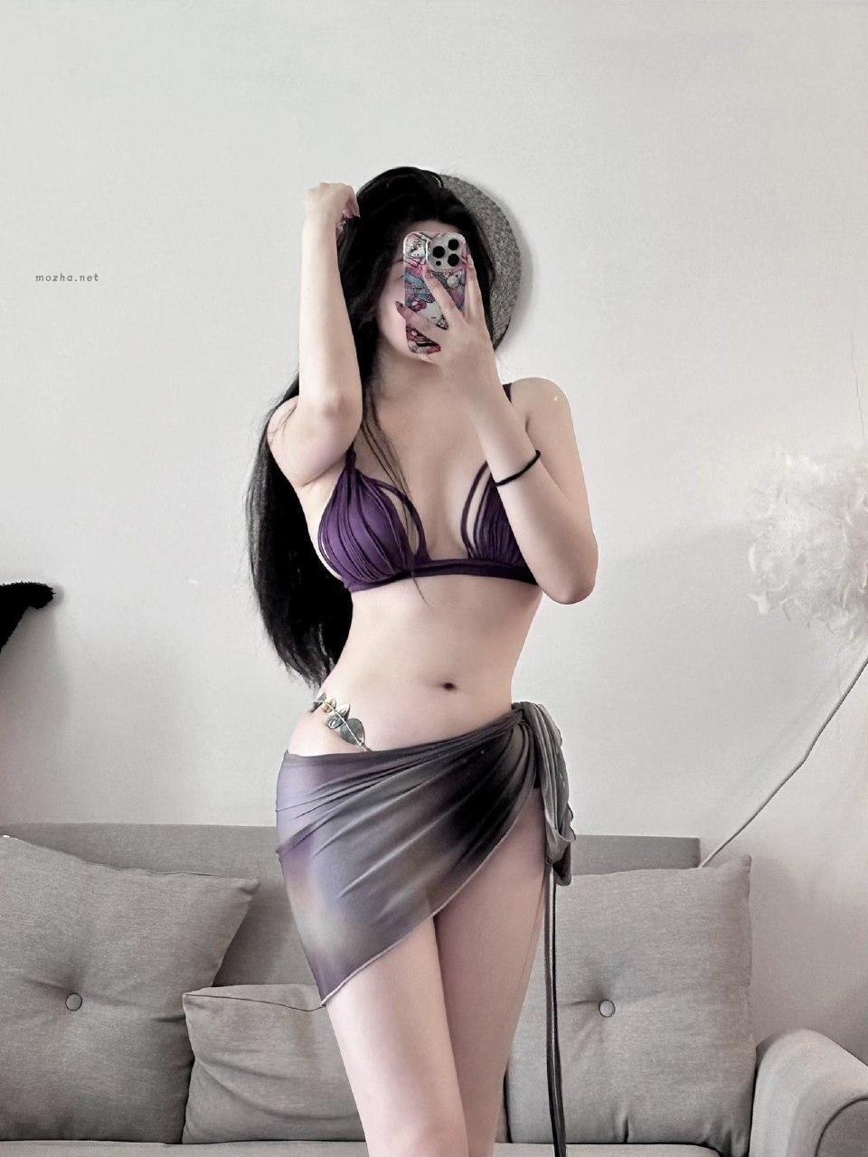 玫桃泡芙 – 性感火辣御姐紫色文胸【46P】